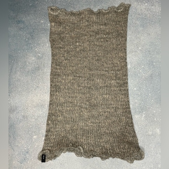 Women's 100% Acrylic Infinity Loop Scarf Neck Warmer - Picture 2 of 3